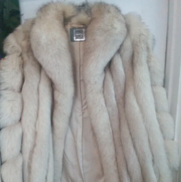 ジャケット・アウター SAGA FOX Silver Fox Long Coat 120cm HOODED_SILVER_FOX_FUR_COAT_SAG